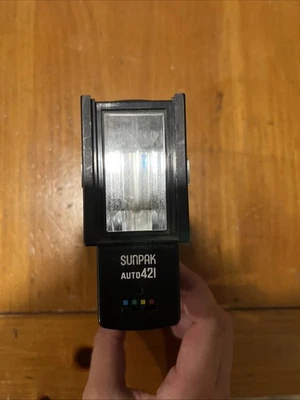 Sunpak Auto 421 Electronic Retro Camera Flash Unit Shoes Mount - Image 1 of 4