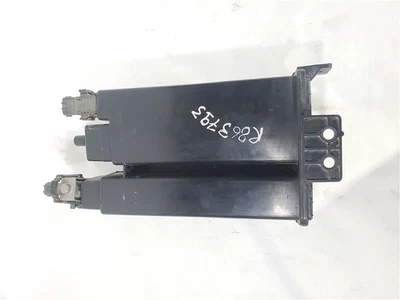 Bote de vapor de combustible 5,6 L PN 1495078000 OEM 2020 Nissan NV2500 Foto 1 de 4