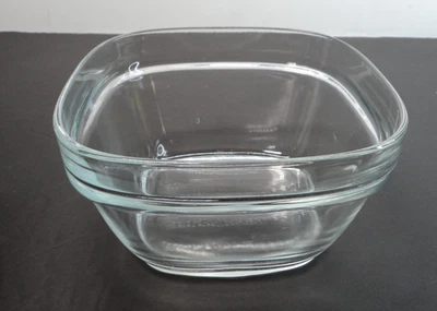 Rubbermaid Glass Container 4.0-cup/945mL 7N63, DISCONTINUED No Lid - Image 1 of 2