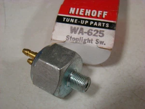 Fits Datsun Nissan 710 610 521 Subaru Brake Light Switch 73 74 75 76 77 Plymouth - Picture 1 of 4