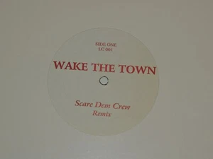 SCARE DEM CREW wake the town 12" RECORD LC 001 REGGAE RARE - Imagen 1 de 1