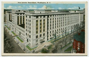 Prelinen Postcard - Washington, D.C. - New Interior Department - Picture 1 of 2