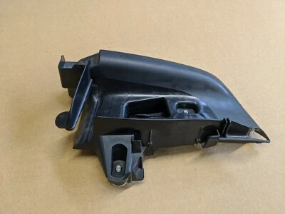 13-16 AUDI A4 S4 RS4 Allroad B8.5 RH Trasero DERECHO Cinturón Guía Borde 8k0857792A  Foto 1 de 4