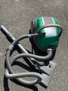 Electrolux 6991 A 1400W Oxygen Vacuum Cleaner True Hepa-Tested Works - Picture 1 of 4