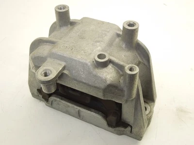 VW Scirocco 137 1K8 2.0 support moteur diesel droit 1K0199262CE - Photo 1/4