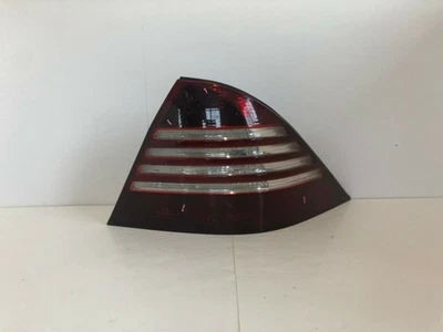 MERCEDES BENZ S550 LUZ TRASERA PASAJERO DERECHO W220 2003 2004 2005 2006 OEM Foto 1 de 4