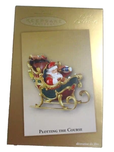 NEW HALLMARK 2004 KEEPSAKE CLUB ORNAMENT PLOTTING THE COURSE SANTA'S SLEIGH - Picture 1 of 5