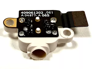 Mini conector de audio para auriculares Apple MacBook Air 13" Starlight Gold M3 2024 A3113 OEM - Imagen 1 de 4