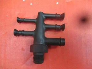 NOS HOLDEN COMMODORE VB VC VH VK PLASTIC VACUUM CHRISTMAS TREE 5 OUTLETS WB - Picture 1 of 1
