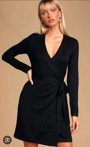 Lulu's Woman's Medium Black Wrap Dress Long Sleeve V Neck NWT - Picture 1 of 7
