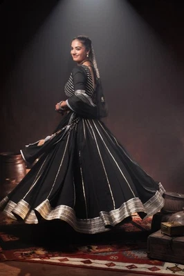 DESIGNER NET LEHENGA CHOLI WITH DUPATTA FOR INDIAN BOLLYWOOD WEDDING PARTY WEAR - Image 1 of 4