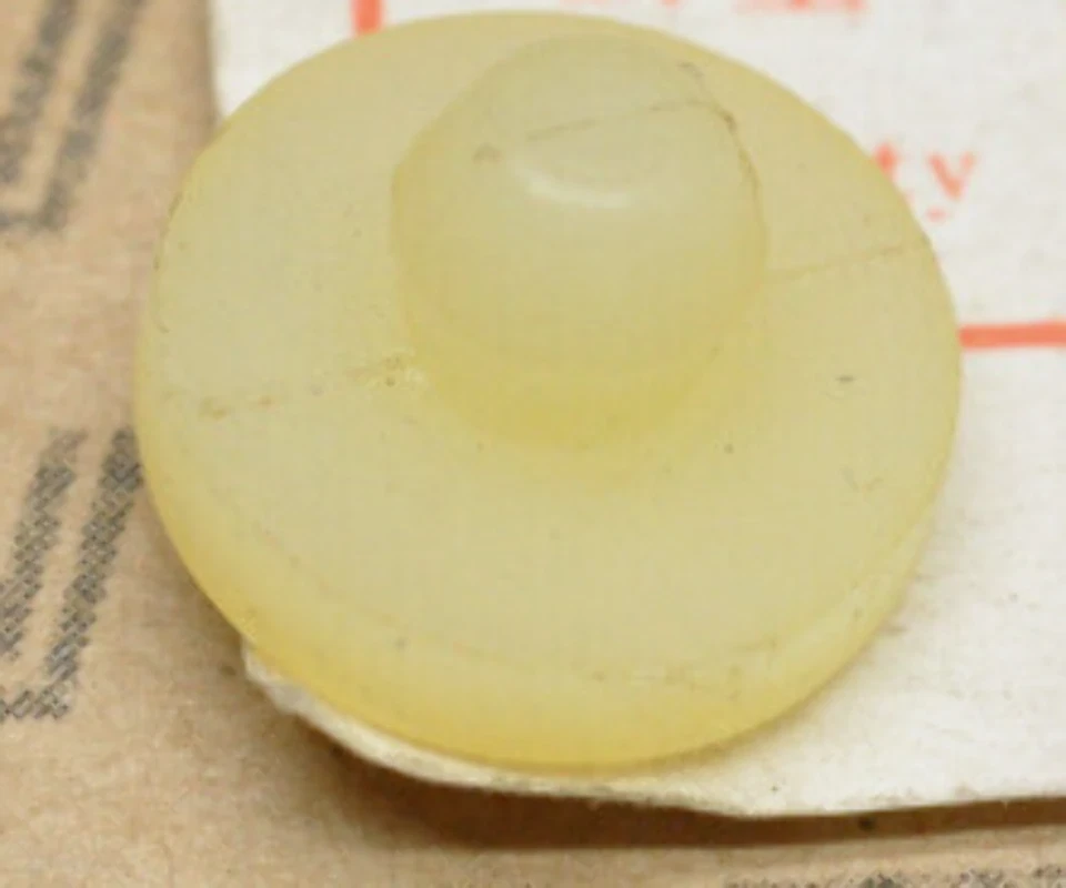 Tapón de pedal de freno trasero de goma para Honda CL72 CL77 NOS 1962-1967 46516-273-000 Foto 1 de 4