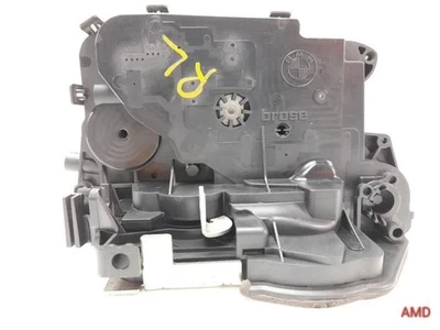 Actuador de cerradura de puerta trasera izquierda BMW 335xi 335i 328i 328xi E90 E91 2010 51227202147 Foto 1 de 4
