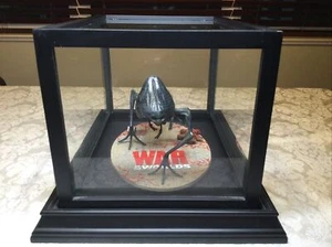 War Of The Worlds Alien Model Kit In Large Glass And Wood Display Case - Picture 1 of 12