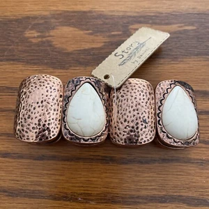 White and Coppertone Tenaja Falls Stretch Bracelet - Picture 1 of 6