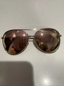 occhiali da sole quay donna usati ottime condizioni spedizione gratuita ottimo regalo - Foto 1 di 6