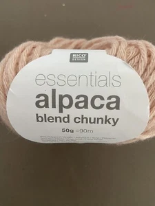 ESSENTIALS ALPACA BLEND CHUNKY YARN - FARBE PARTIE - 50 GRAMS -- MADE IN ITALY - Picture 1 of 3