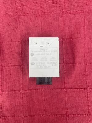 BMW F10 F11 F12 F14 F01 F02 PDC Control unit Parking Assistant module 6862963 - Image 1 of 4