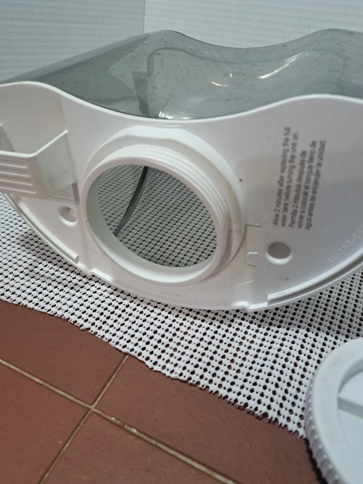 Sunbeam Model  SWM6000  Warm Mist Humidifier Tank ONLY No Cap - Image 1 of 4