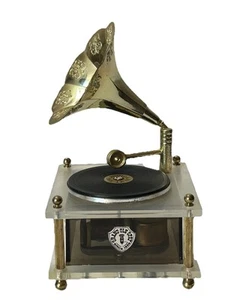 Grande Ole Opry Souvenir Grammofono Disco Rotante Music Box, Romeo e Giulietta - Foto 1 di 7