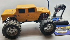 TRAXXAS T-MAXX 2.5 NITRO MONSTER TRUCK 1/10 4x4 Pre-Owned W/ EZ Starter & Manual - Picture 1 of 10