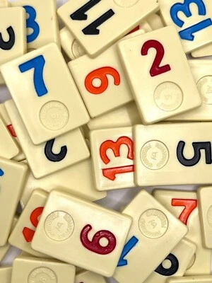 Azulejos Rummikub Vintage Años 70 - 80 Piezas de juego de repuesto individuales a elegir Foto 1 de 3