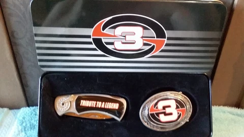 Dale Earnhardt Tribute To A Legend Belt Buckle And Pocket Knife Cover