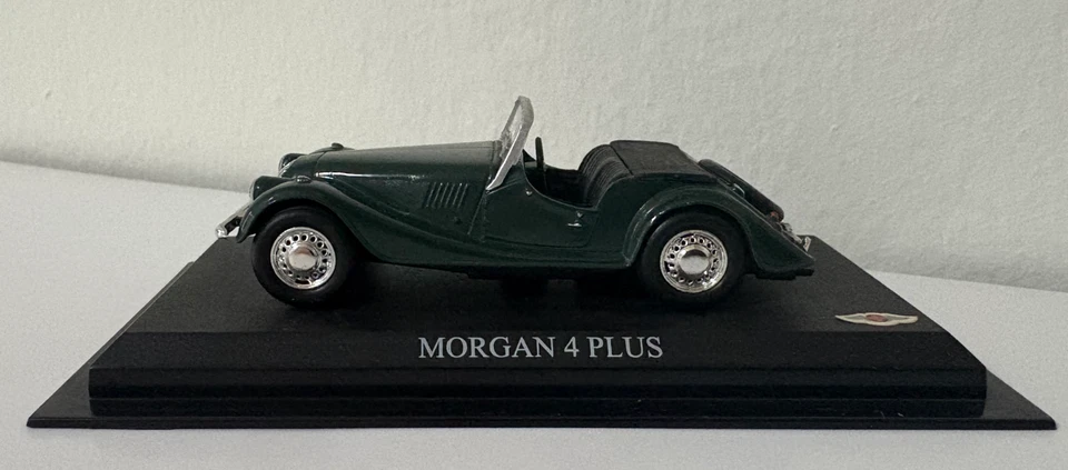 Modellino auto Morgan 4 Plus Verde - scala 1/43 - Immagine 1 di 1