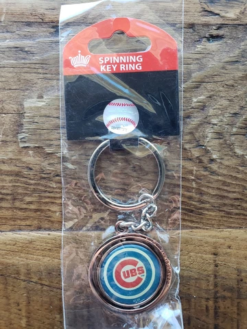 Chicago Cubs Keychain Metal Team Logo Key Ring New Cover