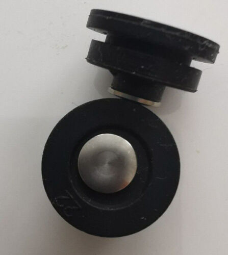 Foto 1 di 2