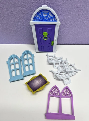 Disney Jr. Vampirina Scare B&B House Castle Replacement Pieces Parts Door Web Cover