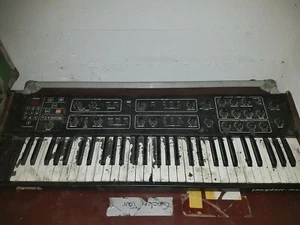 SEQUENTIAL CIRCUITS PROPHET 600 SYNTHESIZER - EX DIRTY HARRY's - Bild 1 von 3