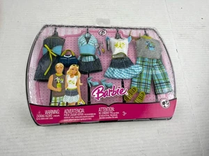 2008 Barbie Fashion Trendy Outdoor BBQ Summer Fun Outfit N4858 - Bild 1 von 3