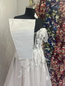 HBH Brautmode – ACCESSORIES ZUBEHÖR Rückenteil Standard u. bereit Material Satin - Bild 1 von 1