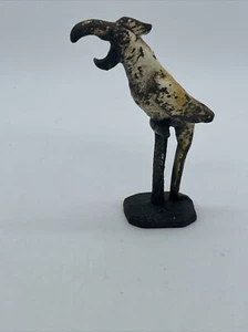 ORIGINAL NOVELTY ANTIQUE CAST IRON FIGURAL "PARROT" BOTTLE OPENER 1940’s MCM - Picture 1 of 4