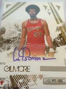 Tarjeta autógrafa Panini R & S Artis Gilmore 2009 #ed/50 Chicago Bulls - Imagen 1 de 1