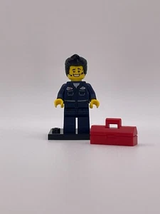 Mechanic Series 6 CMF LEGO Minifigure w/ Accessories Shown - Picture 1 of 2