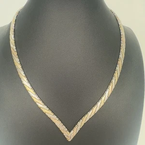 Sterling Silver ITALY Tri-Color V-Shape Serpentine 16" Collar Chain Necklace - Picture 1 of 8