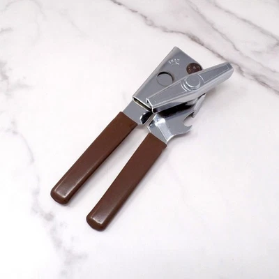 Vintage Swing-A-Way #407 Manual Can Opener with Brown Handles - Made in The USA - Image 1 of 4