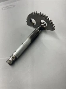 1980 YAMAHA LC50 LC 50 Champ KICK SHAFT GEAR —— Open 2 Offers - Picture 1 of 6