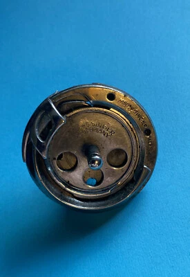 224428 Gancho y base Singer originales OEM para máquinas de coser Foto 1 de 3