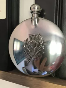 Hip flask 3oz in pewter with an etched Scottish thistle design - FL55 - Picture 1 of 2