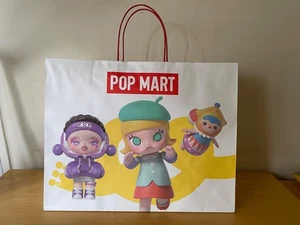 POP MART - Paper Bag - 45 X 35 X 22 CM - Picture 1 of 5