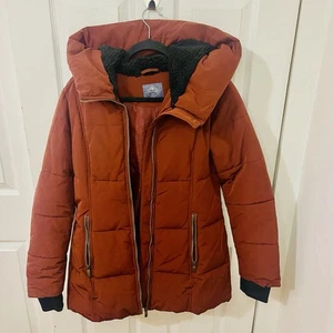 ST John’s Bay Women’s Brick Red Puffer Coat Hooded Quilted Parka Winter Jacket S - Picture 1 of 11
