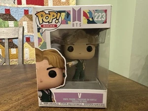Figura Vinilo Funko Pop V 223 BTS Bangtan Niños Música Rocas - Imagen 1 de 3