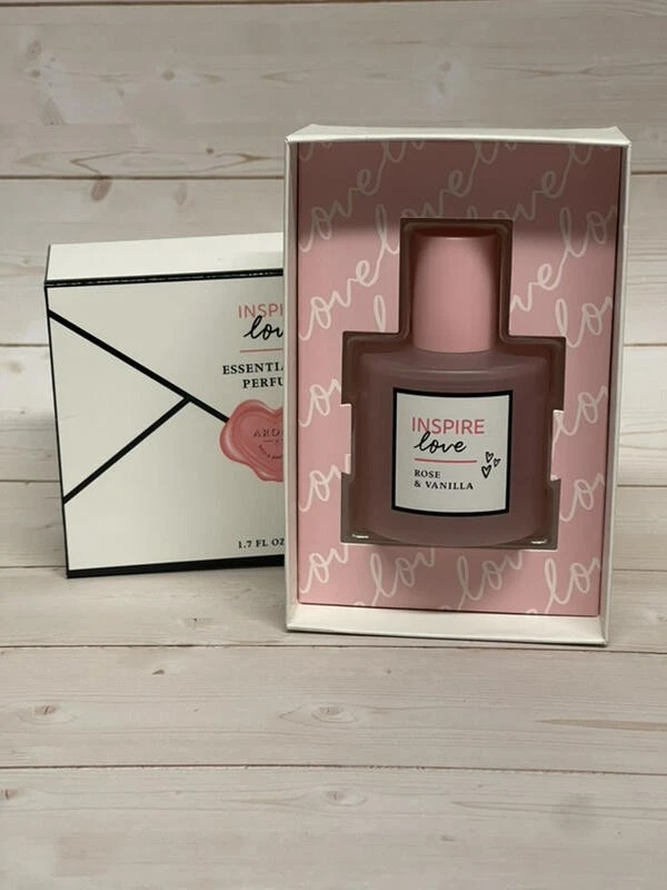 Perfume rosa y vainilla Bath & Body Works Inspire Love 1,7 oz Foto 1 de 1