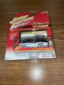 Johnny Lightning Classic Gold 1973 Pontiac GTO White 1:64 White Lightning - Picture 1 of 9