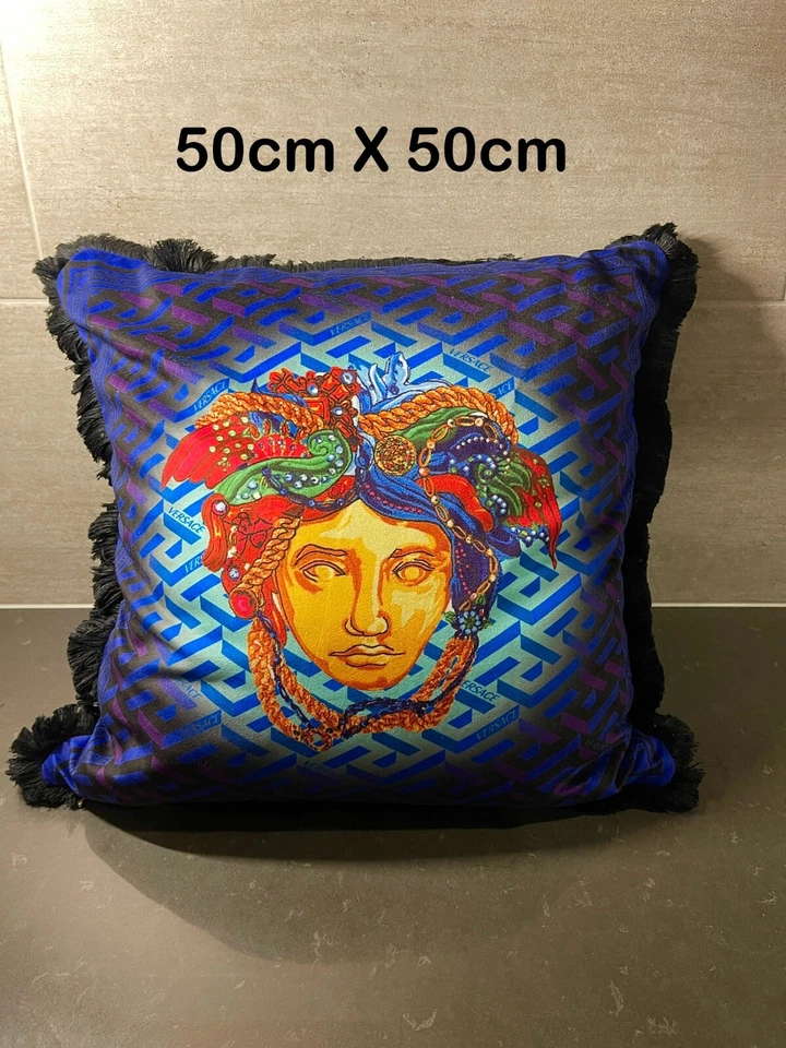 Pre-Owned Versace Home Luxury Palace Cushion Decorative Pillow European Gift - Image 1 of 4