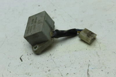 Yamaha XS650 1980 (#458) UNIDAD DE ILUMINACIÓN DE RESERVA MONTAJE Foto 1 de 4