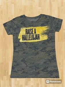 XS Raise A Hallelujah Love In Faith Christian T-Shirt Religious Camo - Bild 1 von 7